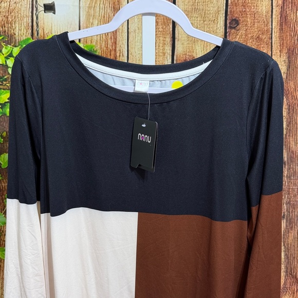 🚨(Must Bundle 3) NWT! Nanu Color Block Long Top Size L - Picture 2 of 3